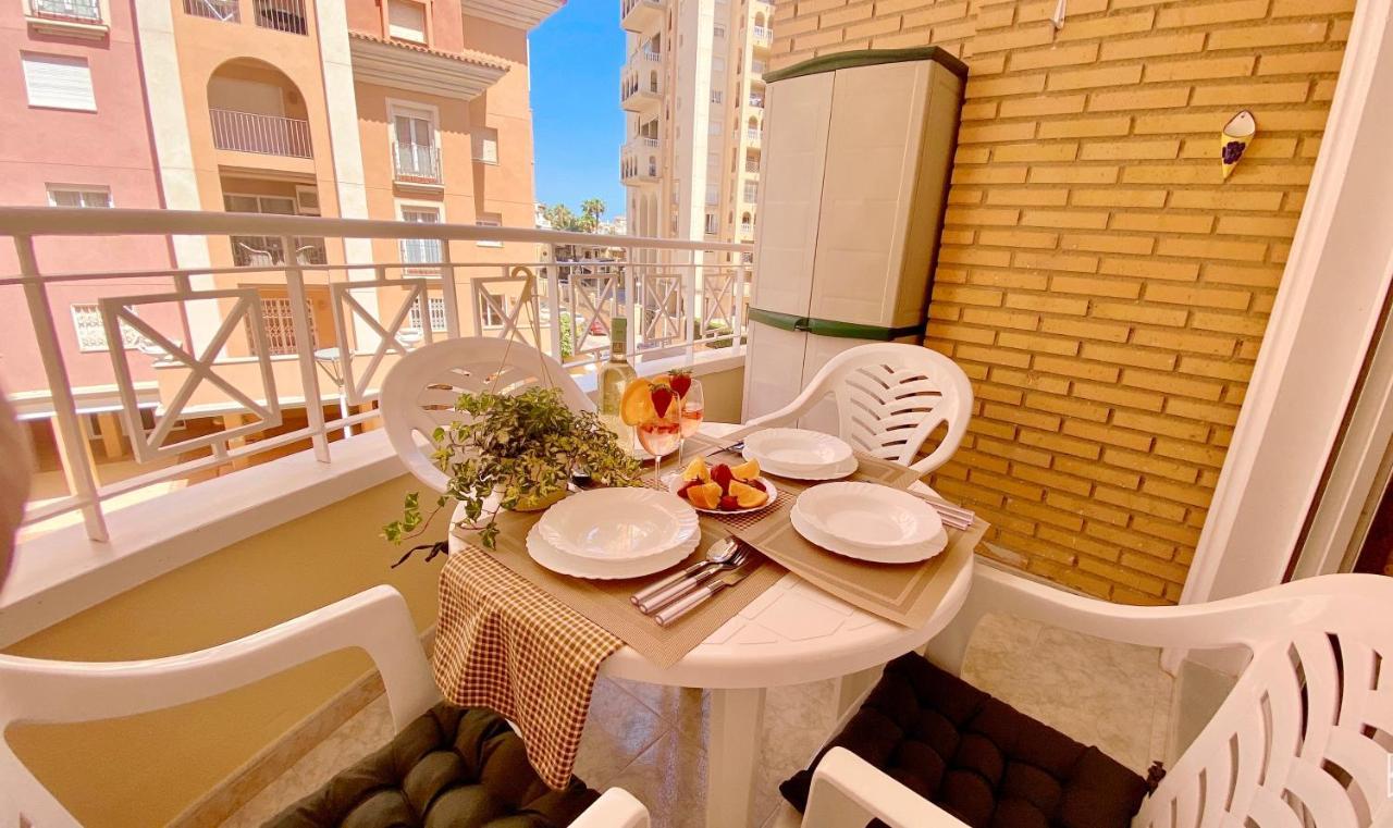 Beautiful Apartment Near Playa De Los Locos تورّيفيِخا المظهر الخارجي الصورة