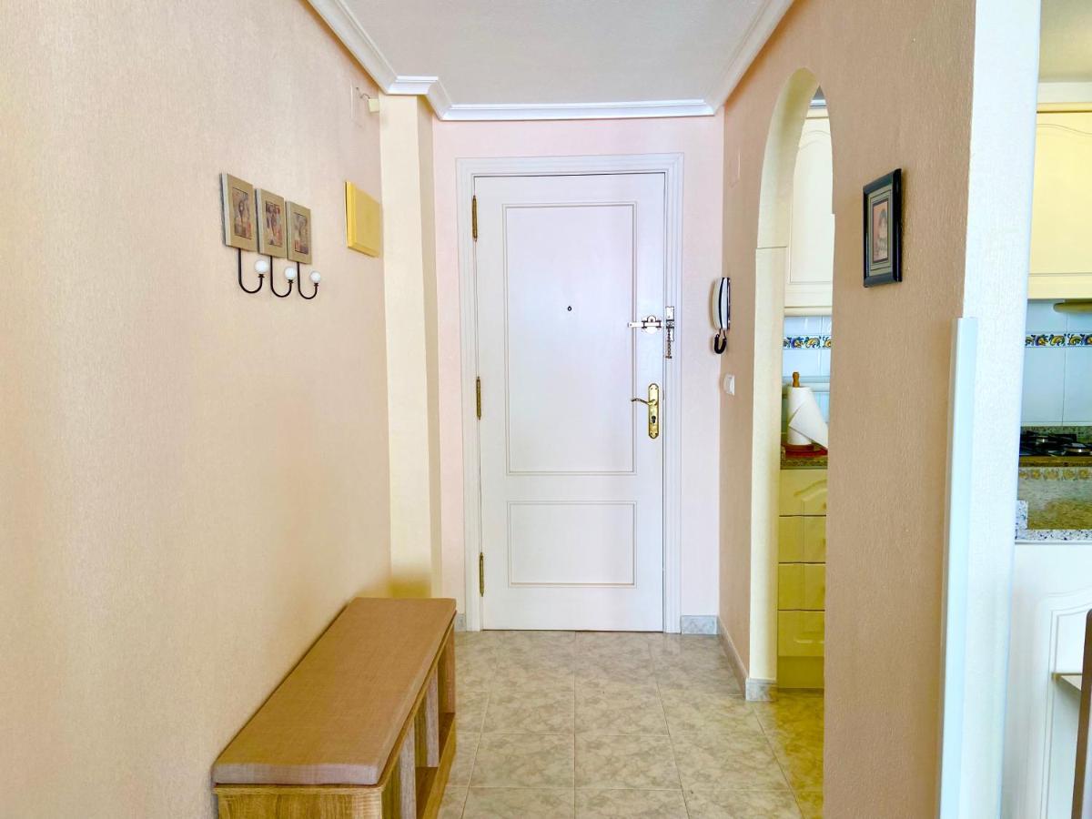 Beautiful Apartment Near Playa De Los Locos تورّيفيِخا المظهر الخارجي الصورة