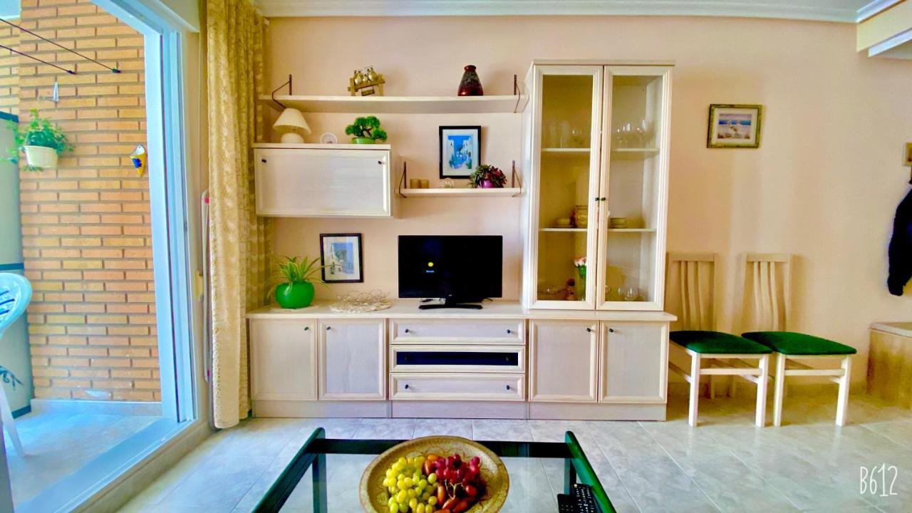 Beautiful Apartment Near Playa De Los Locos تورّيفيِخا المظهر الخارجي الصورة